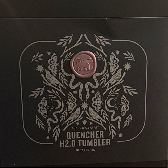 Brand New 30oz Stanley Deadly Damask Tumbler - Picture 9 of 9